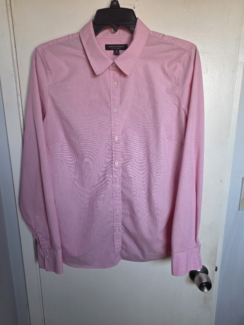 Banana Republic Light Pink Women's Button-Down Dress Shirt